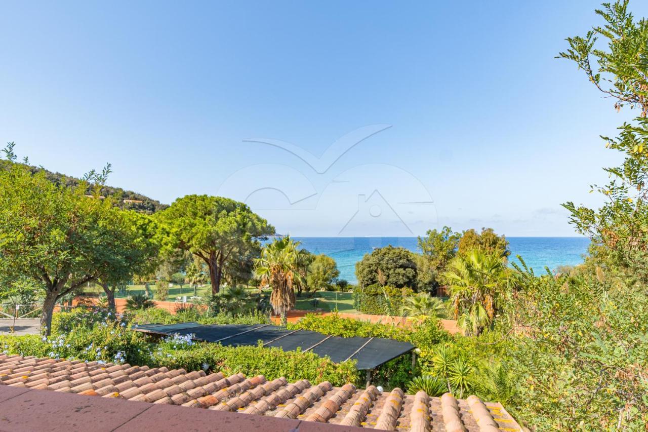 La Perla Della Biodola - Goelba Apartment